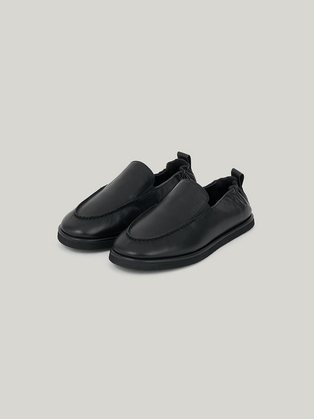 COMFORT LOAFER (SOFT BLACK)
