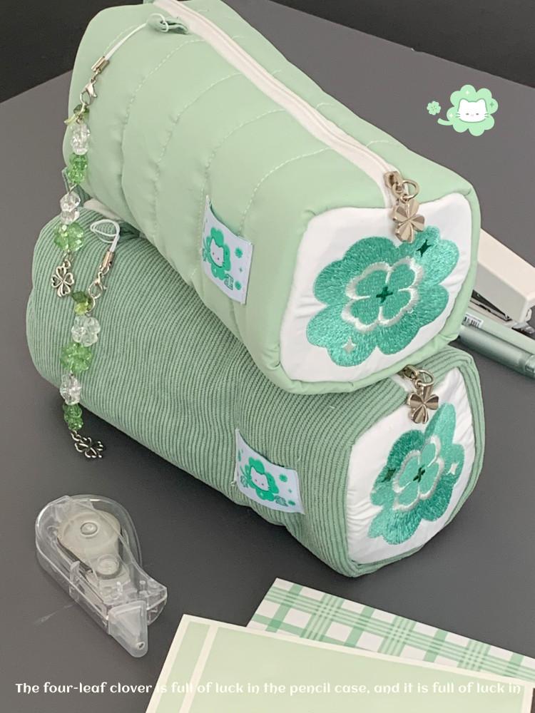 수심 Favorite Clover Pouch 페이보릿 클로버 그린 파우치 필통 선물 유니크