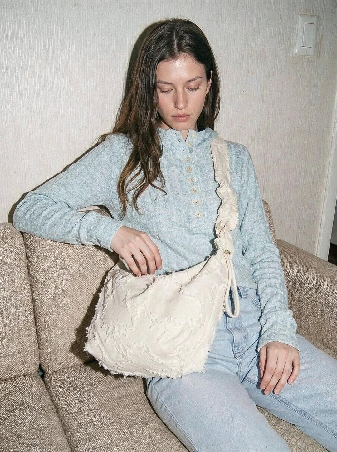 Porcelain bag (Medium) - Cream