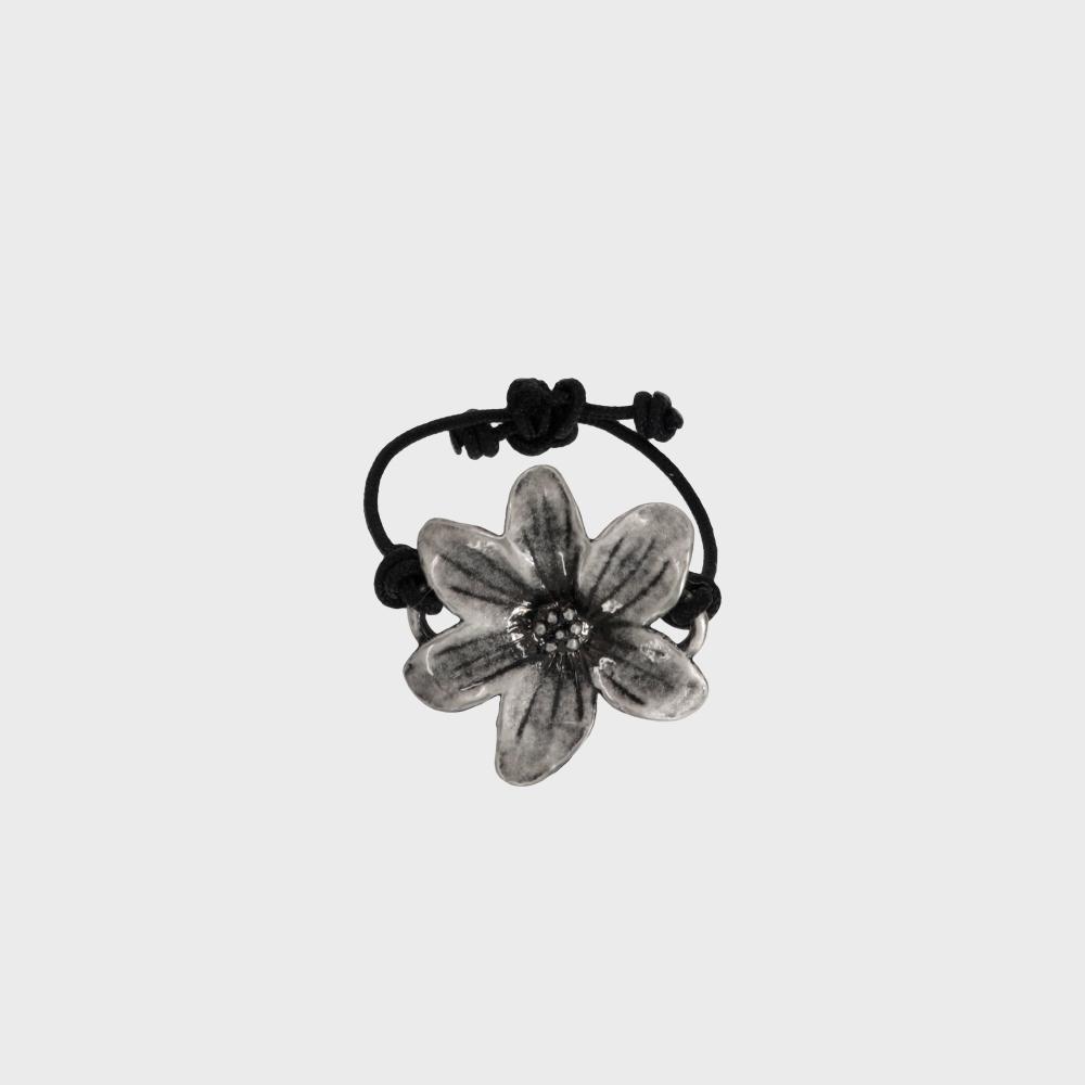 petal string ring-black