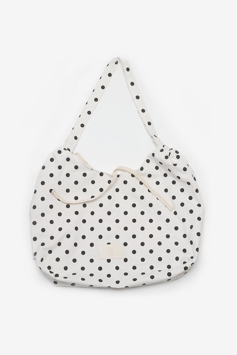 [예약배송 7/29 이후 순차발송] [3차 리오더] Dot hobo bag White