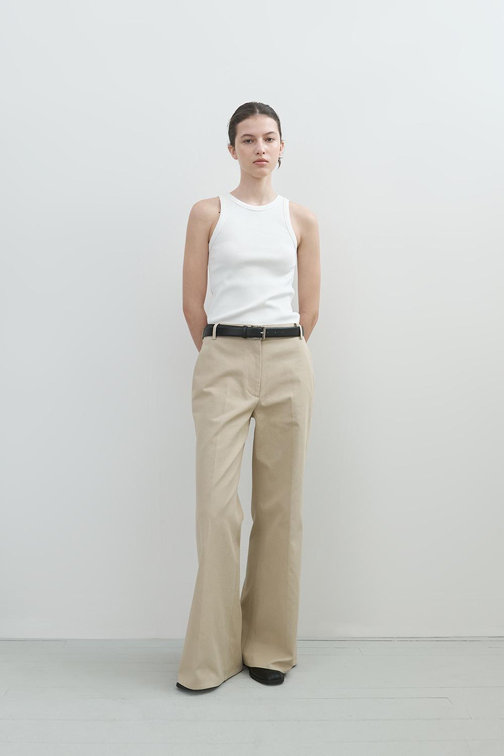 ESSENTIAL BOOTCUT PANTS (BEIGE)