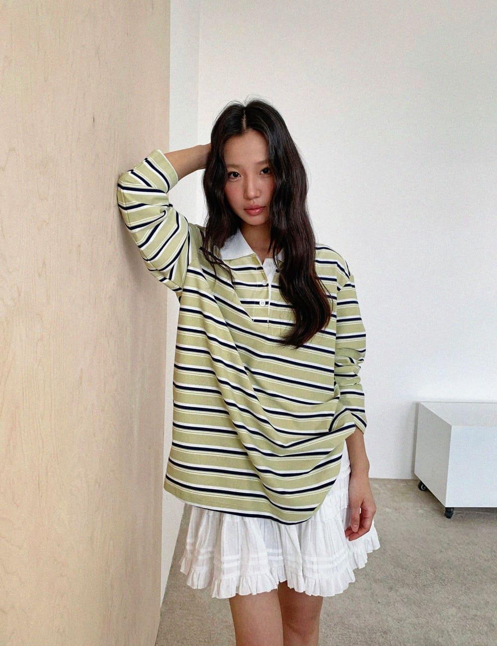 [4월4일 순차 출고 예정] (woman) 폴루이 스트라이프 카라 롱 슬리브티_Yellow-green