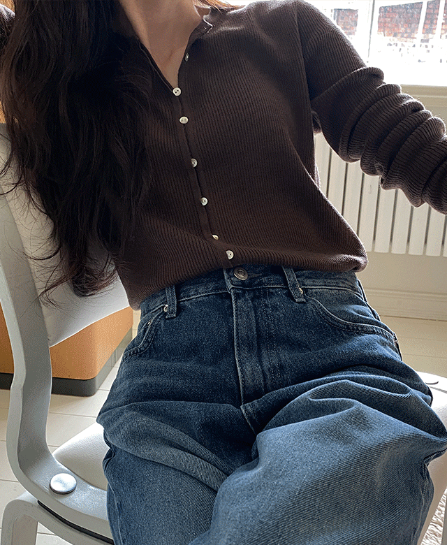 킨다베이지 프랄린 버튼 골지 니트 (2color)