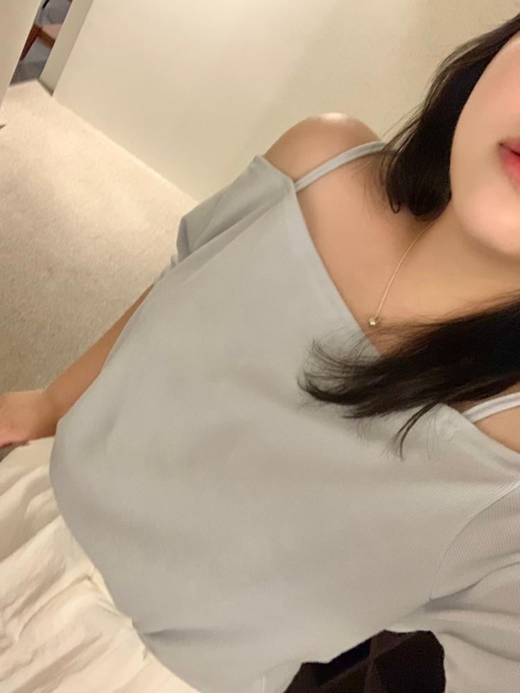 데이팅 오프숄더 티 (3colors)