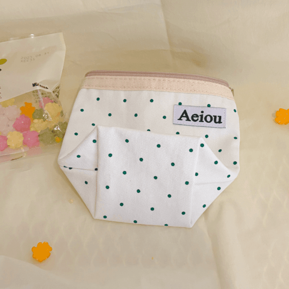 Aeiou Basic Pouch (M size) Candy Dot Green