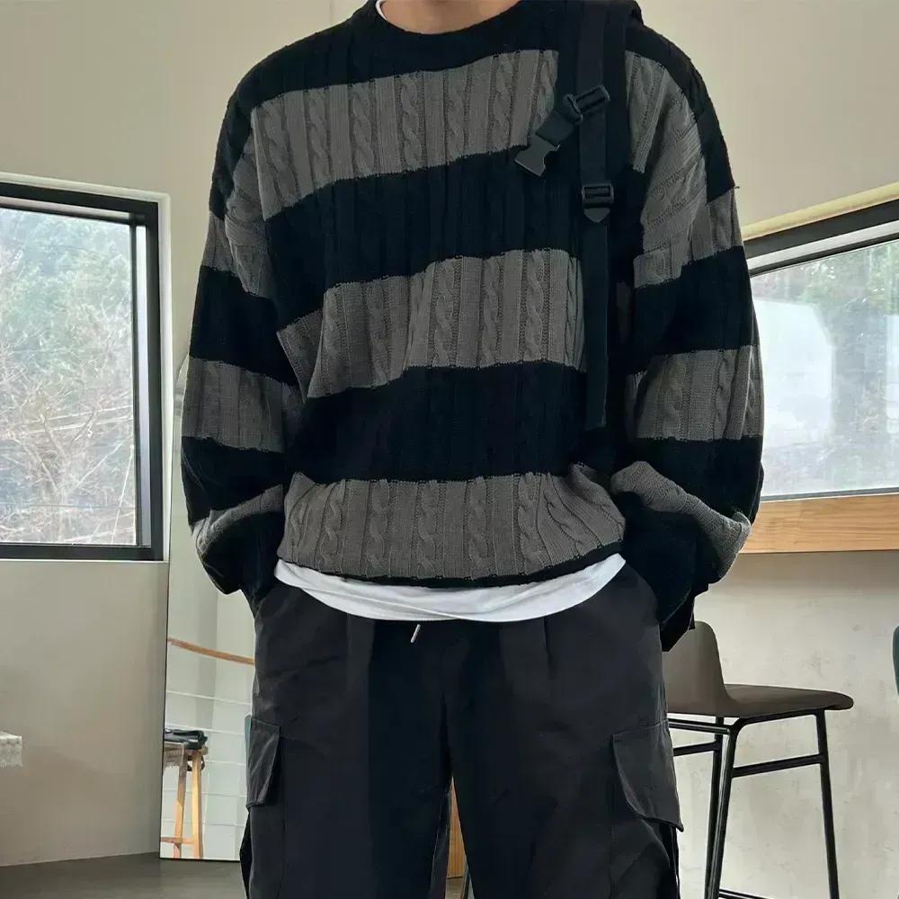 [1+1할인] [당일출고]단가라 꽈배기 롱슬리브 박스 오버핏 니트