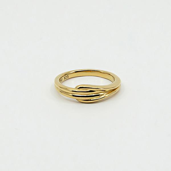 R008 Knot Ring