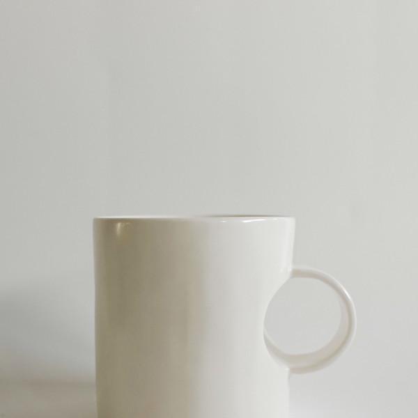 Hole cup - white