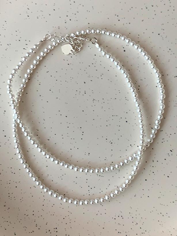 mini pearl necklace
