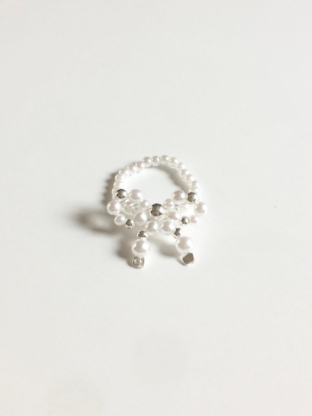 pearl ribbon beads ring