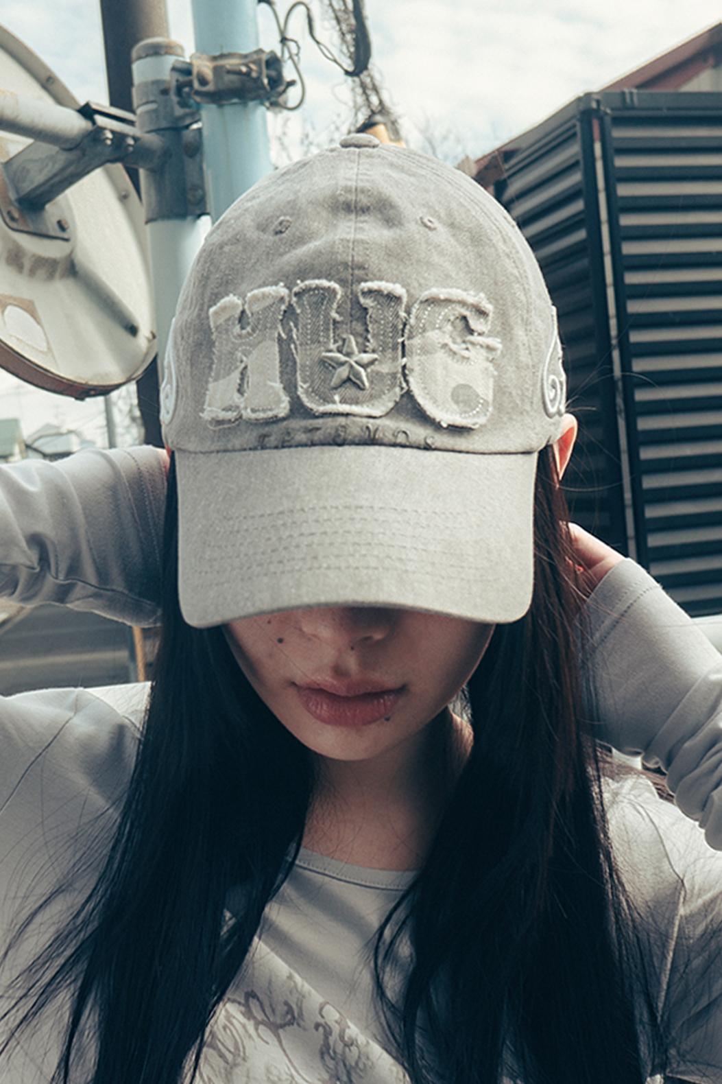HUG friends cap (Camo)