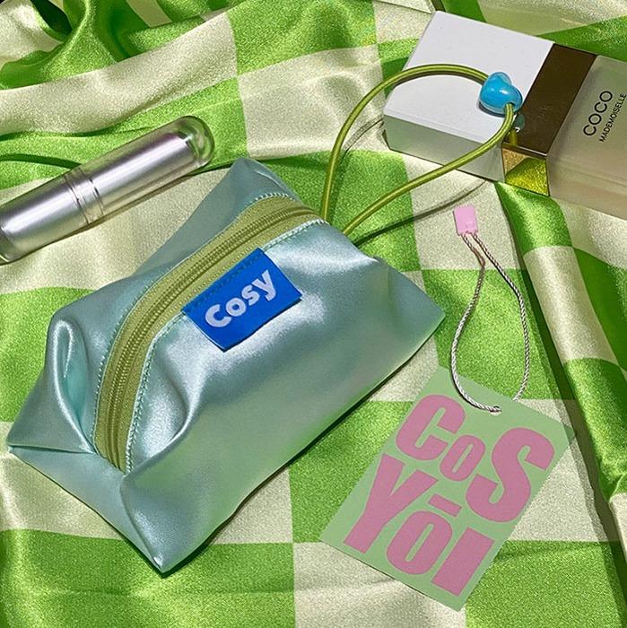 LOVE ME STRING POUCH ( LOVE MINT )
