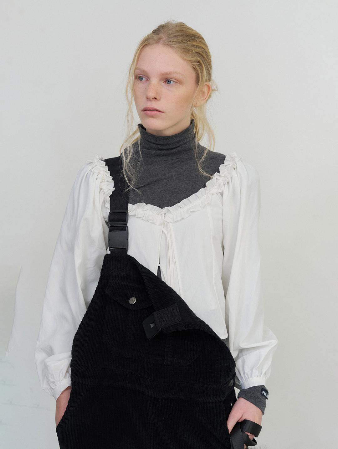 Prettish ribbon off blouse - ivory