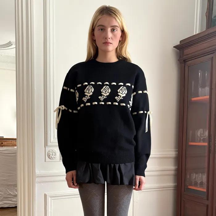 SN Rose Velvet Eyelet Knit (Black)