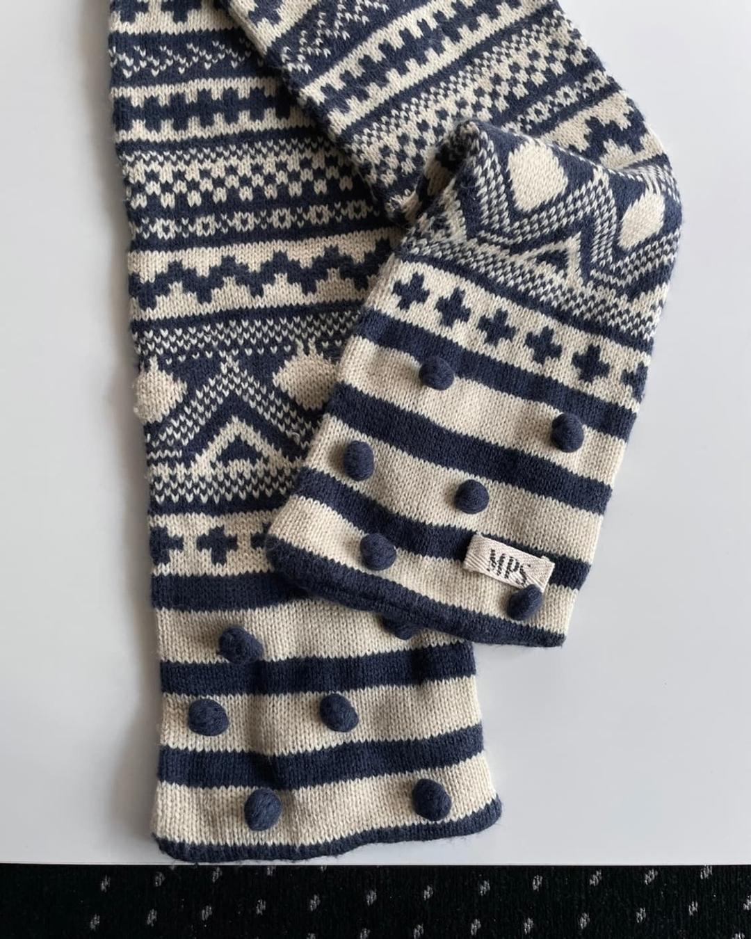 patterned muffler | 후루츠패밀리