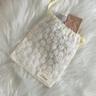 Daisy lace pouch