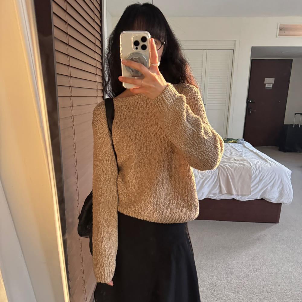 페이퍼 부클 라운드 니트 (3col) 블랙 베이지 아이보리