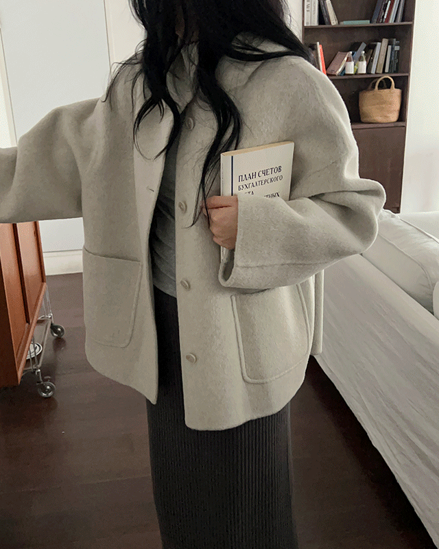 페트리코어 핸드메이드 싱글 울 숏 코트 (3color)