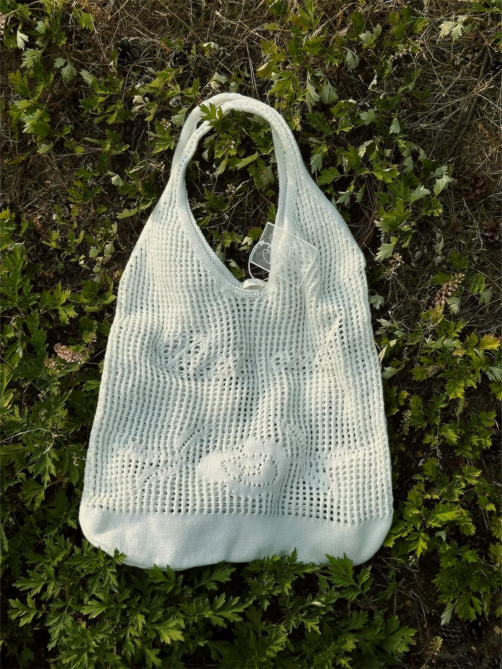 Baie oud crochet knit bag