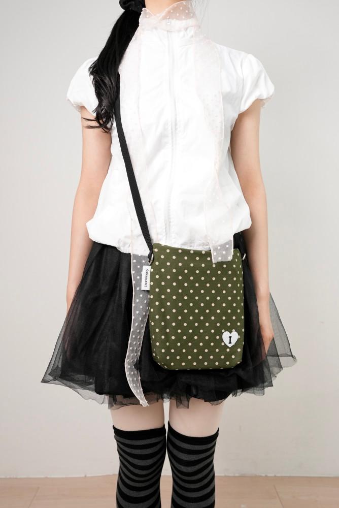 Koi cross Bag - Ssuk latte (코이 크로스백 카키)