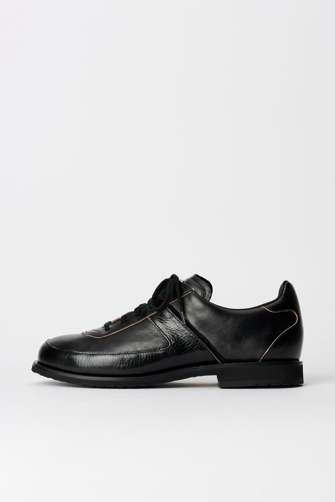 Ten Pin Shoe Black Strike Leather