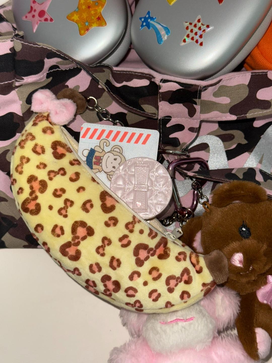 bbanana pouch keychain