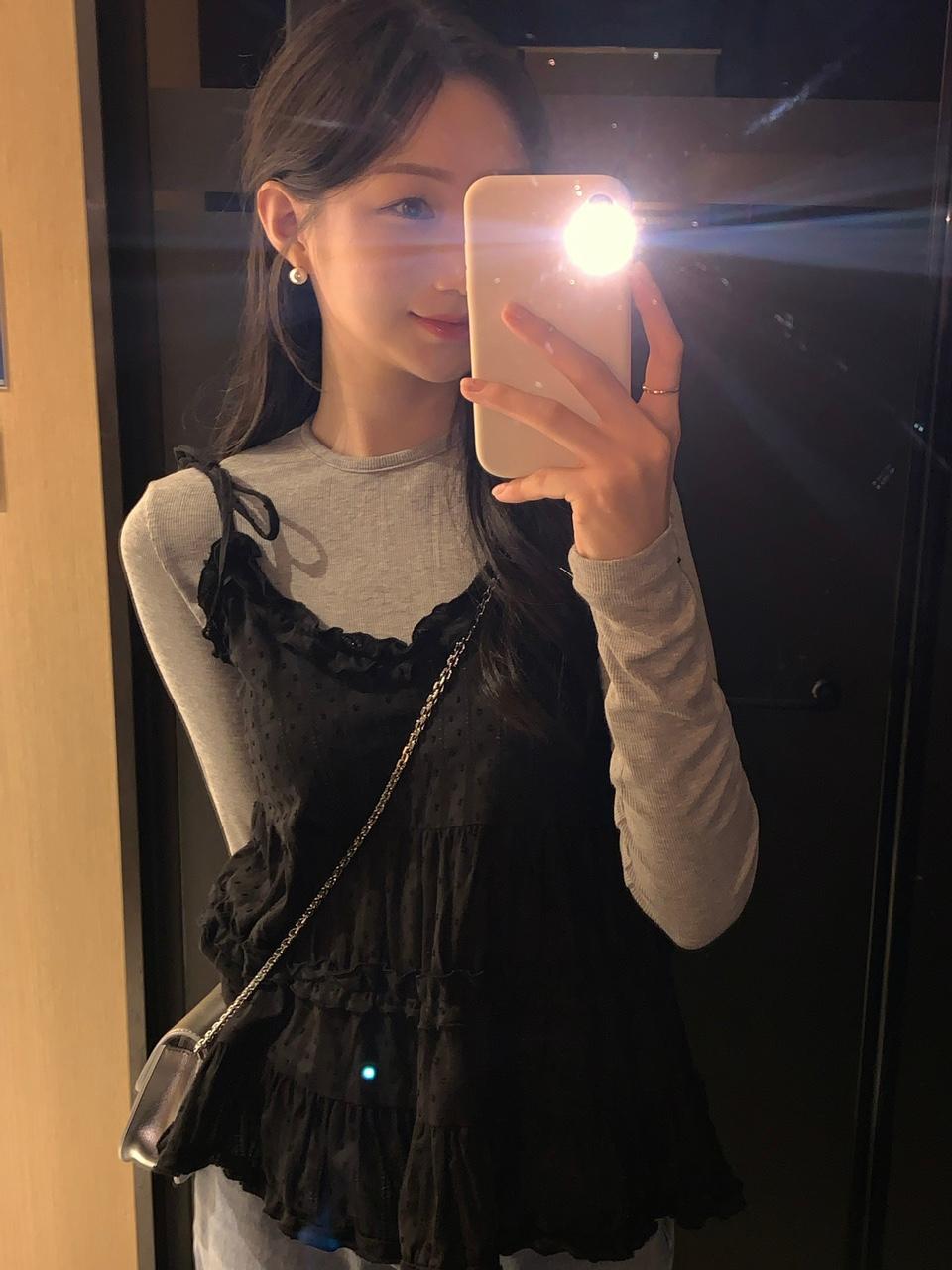 캉캉 뷔스티에 나시블라우스 (2color) 리본뷔스티에 프릴블라우스 휴가룩 레이어드코디