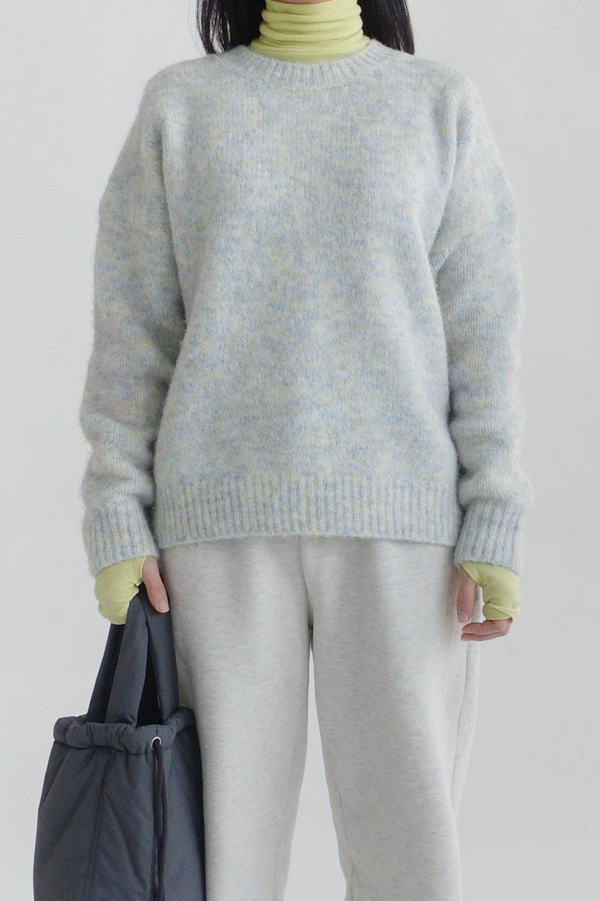 Cloud bokashi sweater