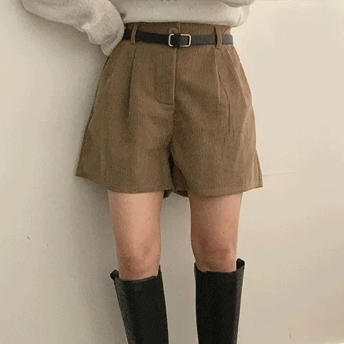 [ *봄시작*/꾸안꾸! ] 이프 골덴 핀턱 반바지