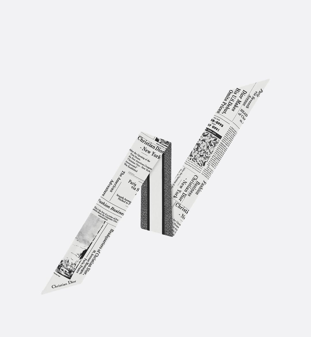 Newspaper 미차 스카프