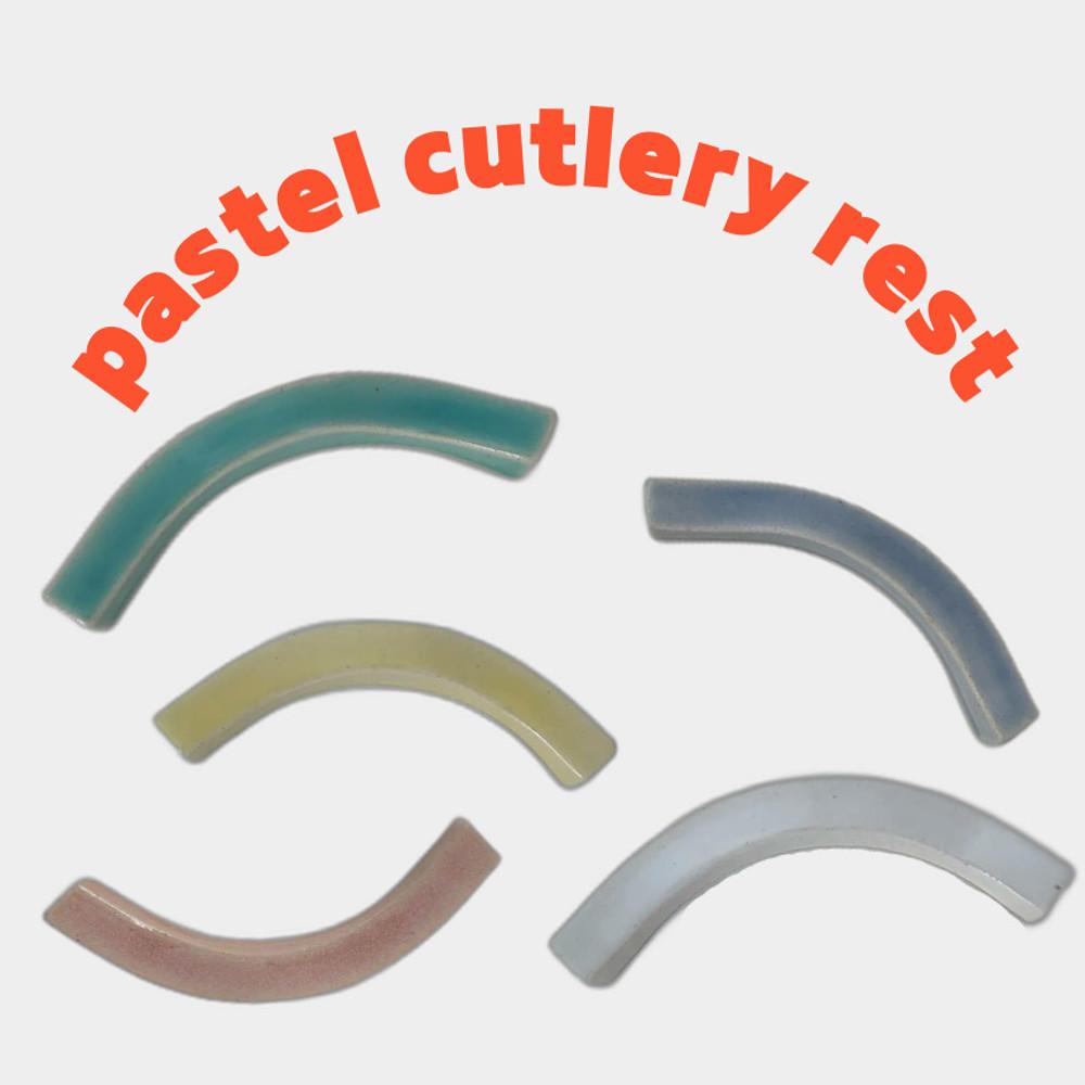 Pastel cutlery rest