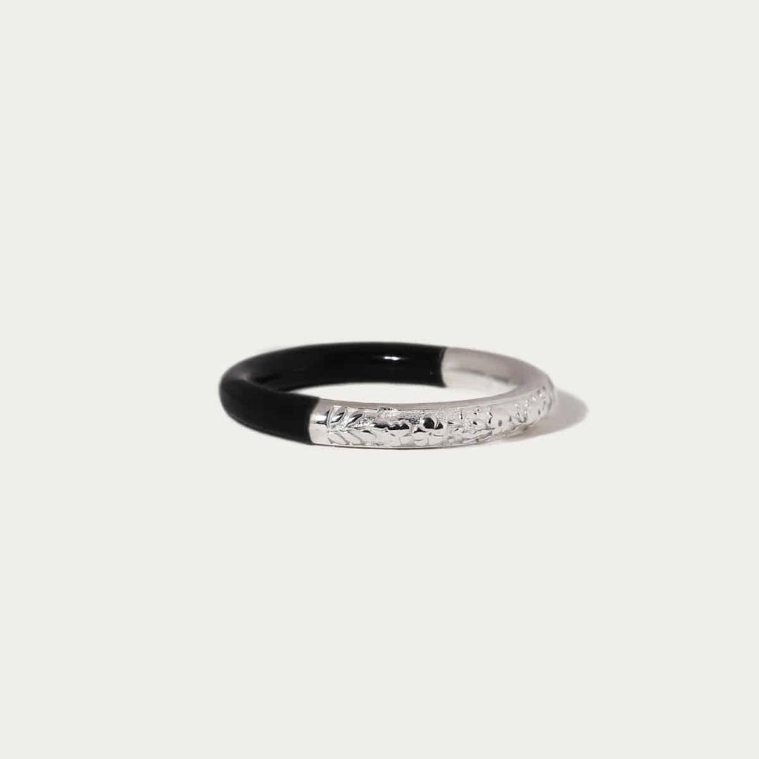 Half Bloom Ring_black
