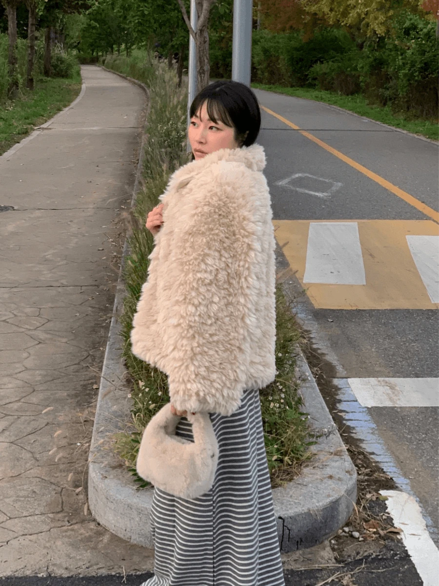 어나더 퍼 자켓