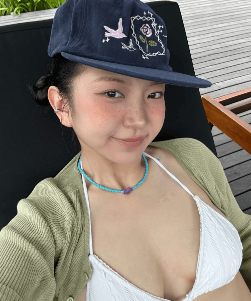 Rosy flat brim cap, Navy