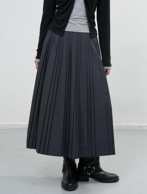 맥시 플리츠 스커트 [CHARCOAL] / WBE3L13502