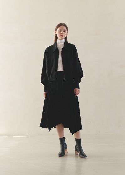 ROUND POCKET BLOUSON(moat black)