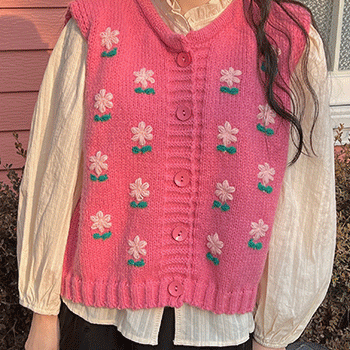 빈티지 플라워 자수 단추 간절기 니트 할머니룩 베스트 조끼 2color