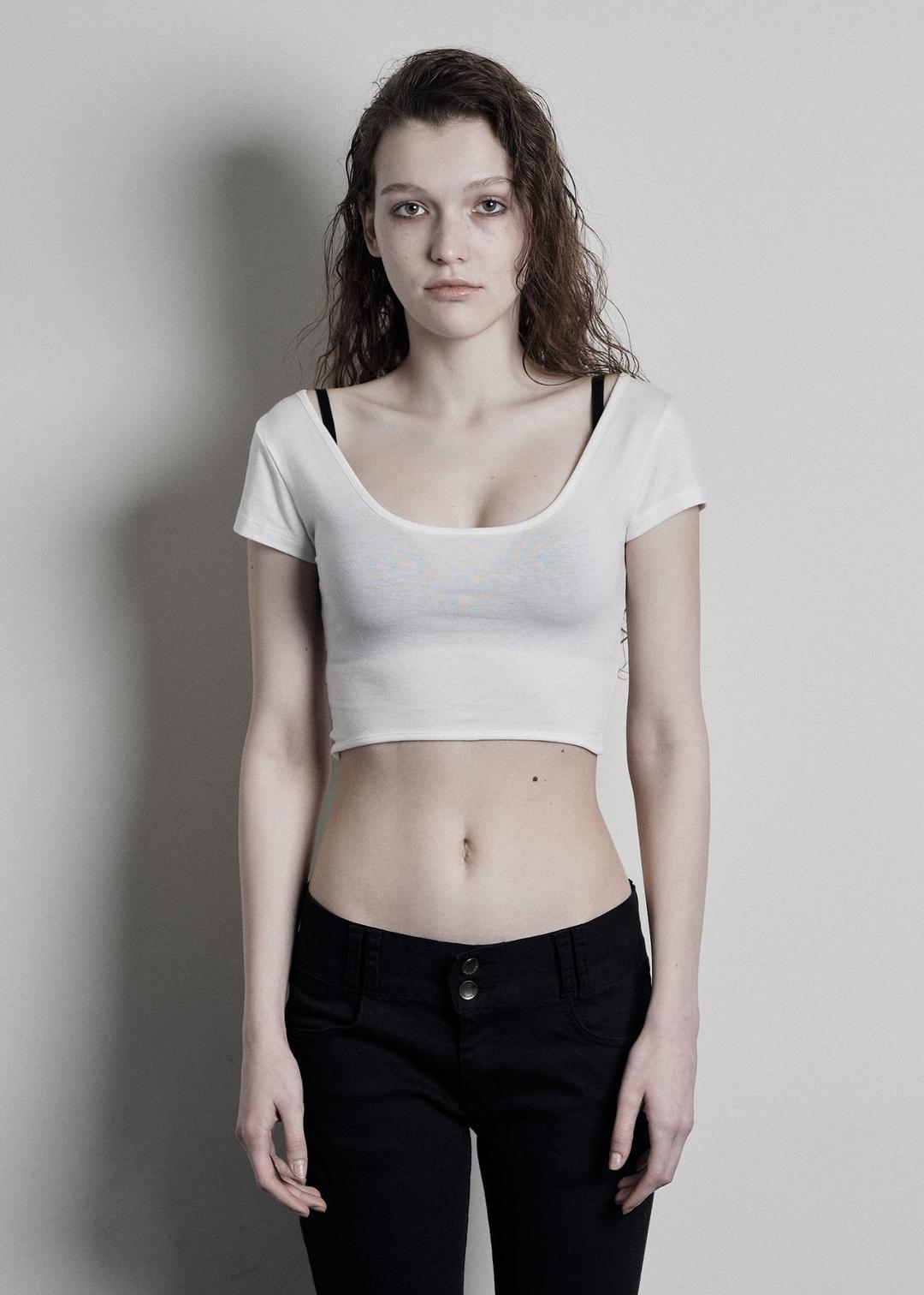 SOFT CROP HALF SLEEVE, IVORY