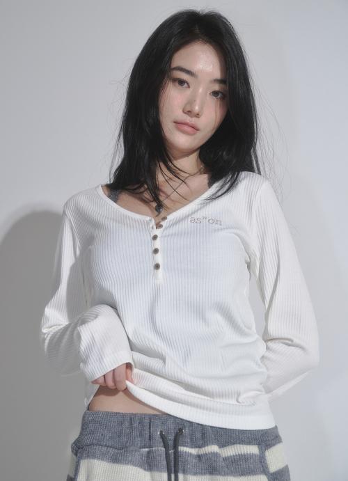 애즈온(ASON)  WISH RIBBED BUTTON TEE / IVORY - 사이즈 & 후기 | 무신사