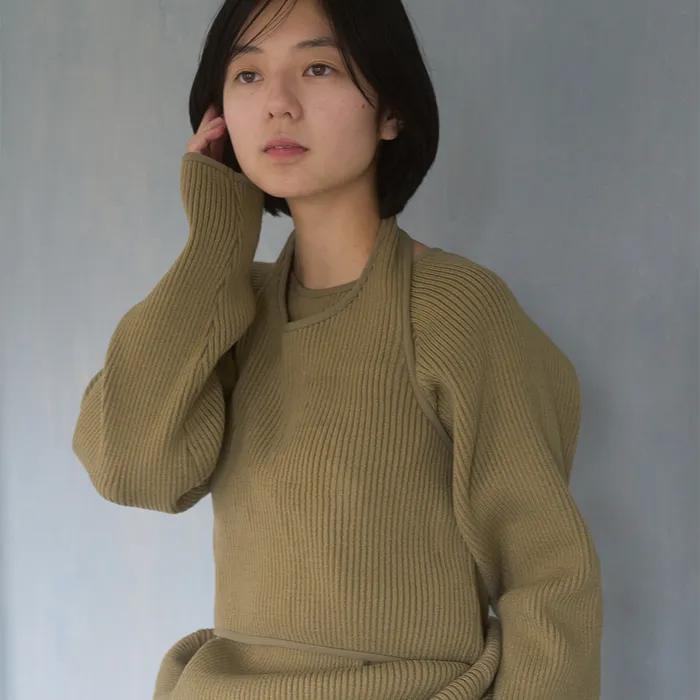 WOOL LAYERED TOP MOSS