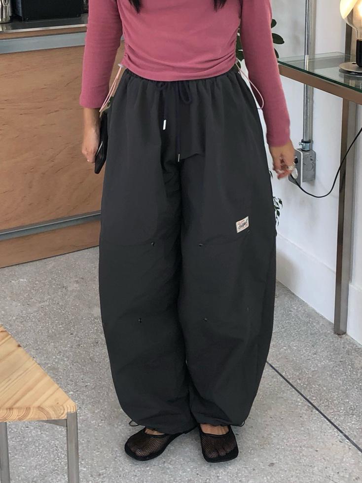 윈아웃 밴딩 포일렛 나일론 스트링 와이드 팬츠 2color