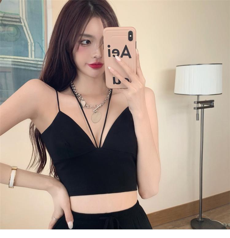 고객 극찬! 섹시 클럽룩  깊은 브이넥 줄 포인트 스포츠브라 탱크탑 남친룩 자신감 뿜뿜