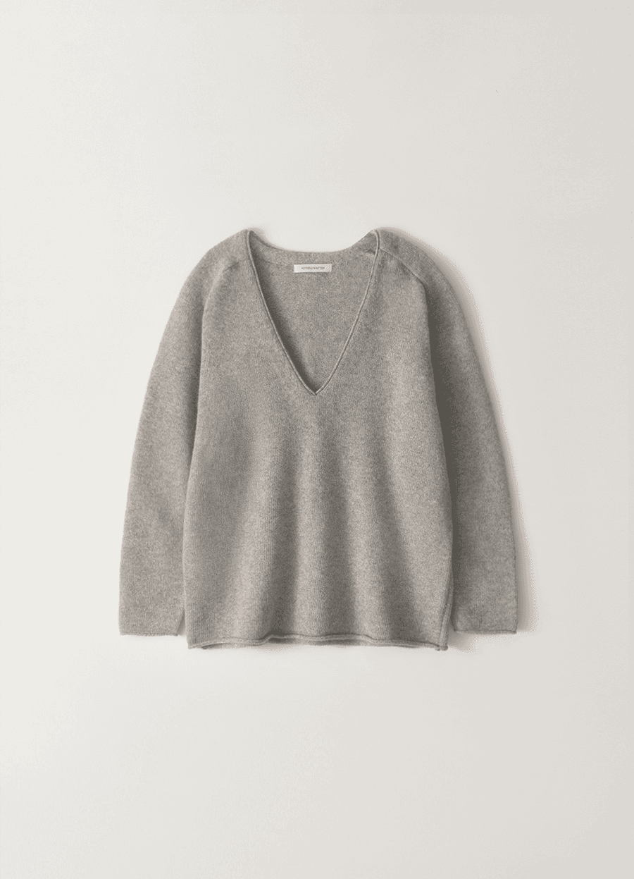 Cerin deep v-neck pullover (Gray)