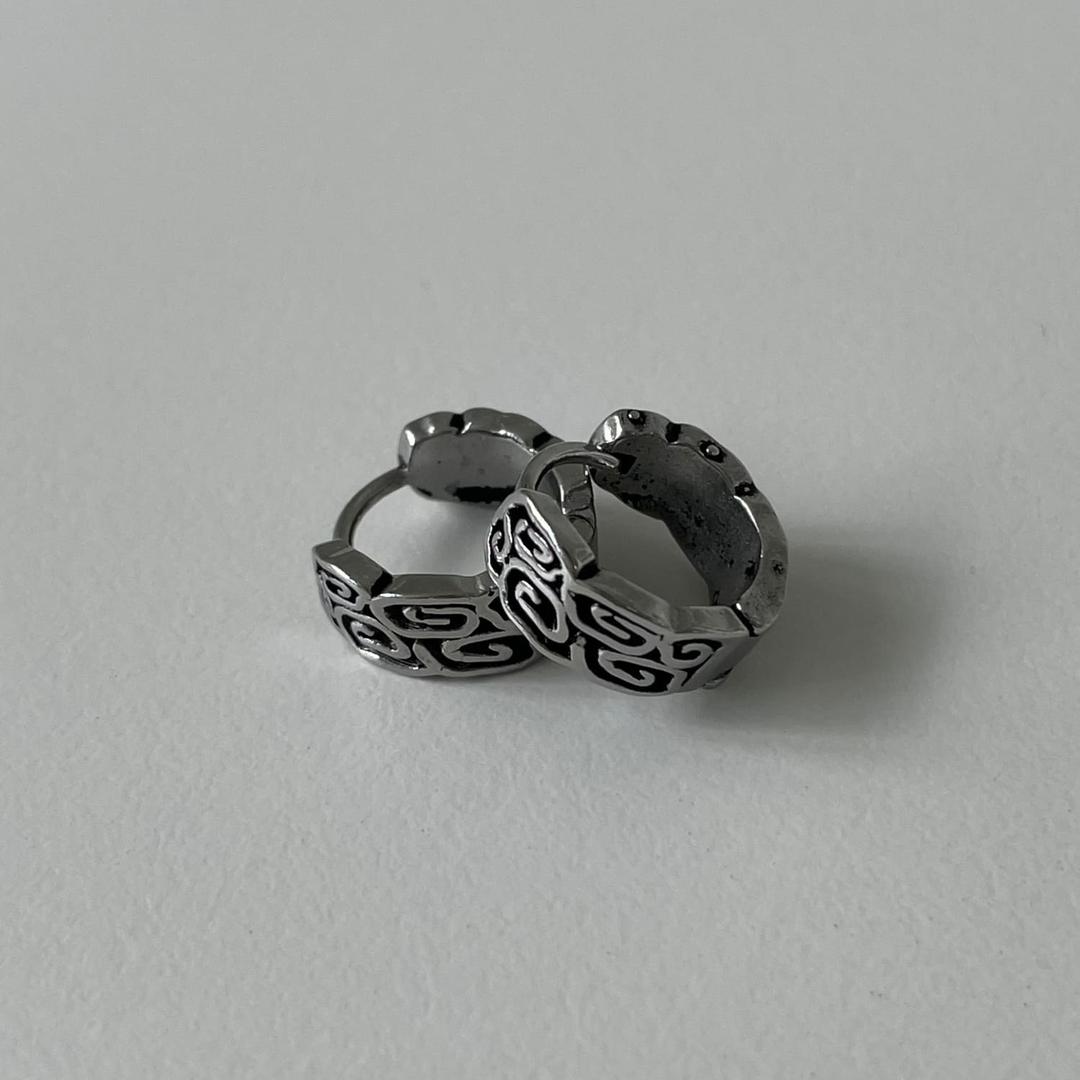 [서지컬스틸] 앤틱 패턴 플랫 원터치 링