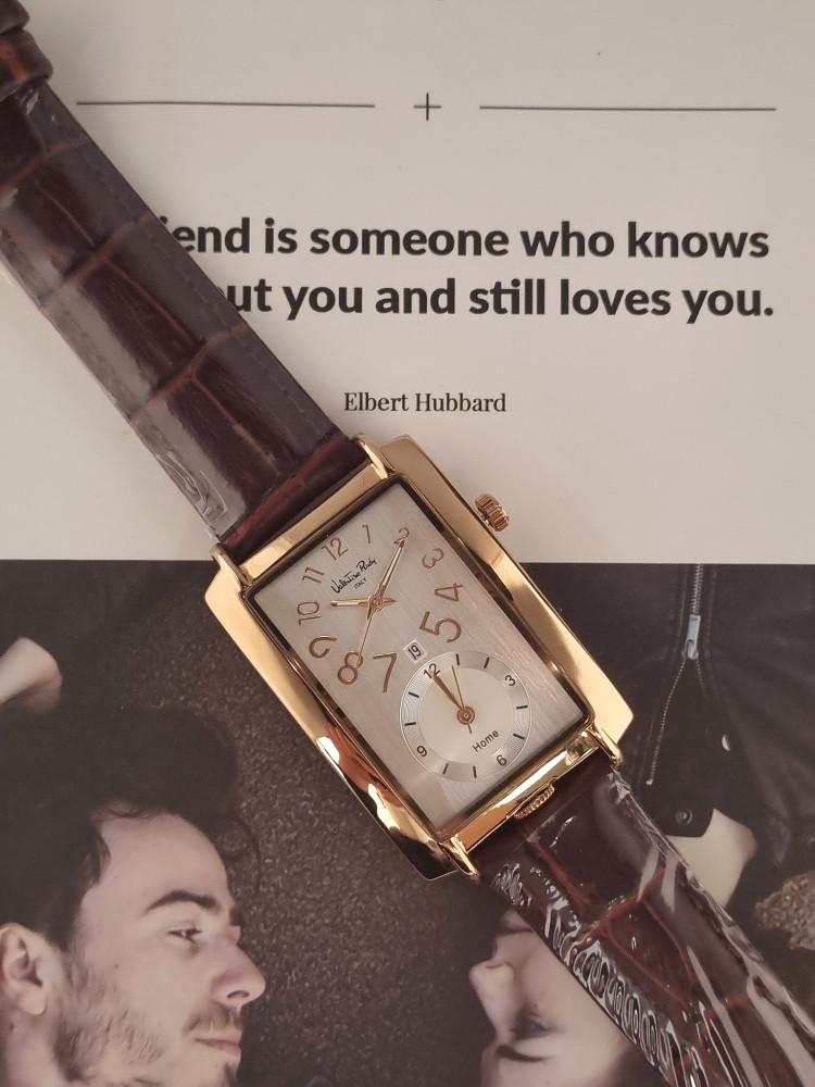 발렌티노시계 남성용 스퀘어 다이얼 명품 가죽시계