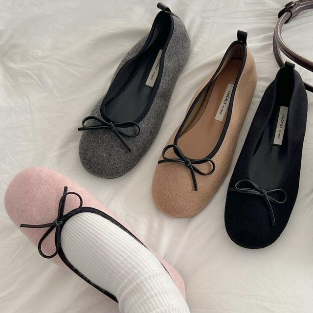 [1cm] 리본 모직 플랫슈즈 4colors 겨울 단화 연말룩 하객룩 ud8284R