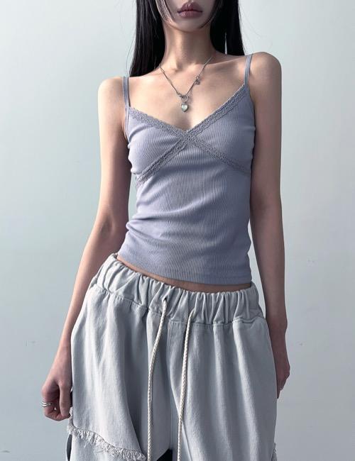 lace v neck sleeveless