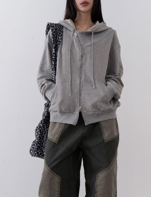 diagonal hood zip up