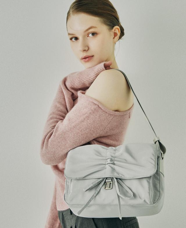 TRINA MD 숄더 LG (JHNCHA4BS105LG260)